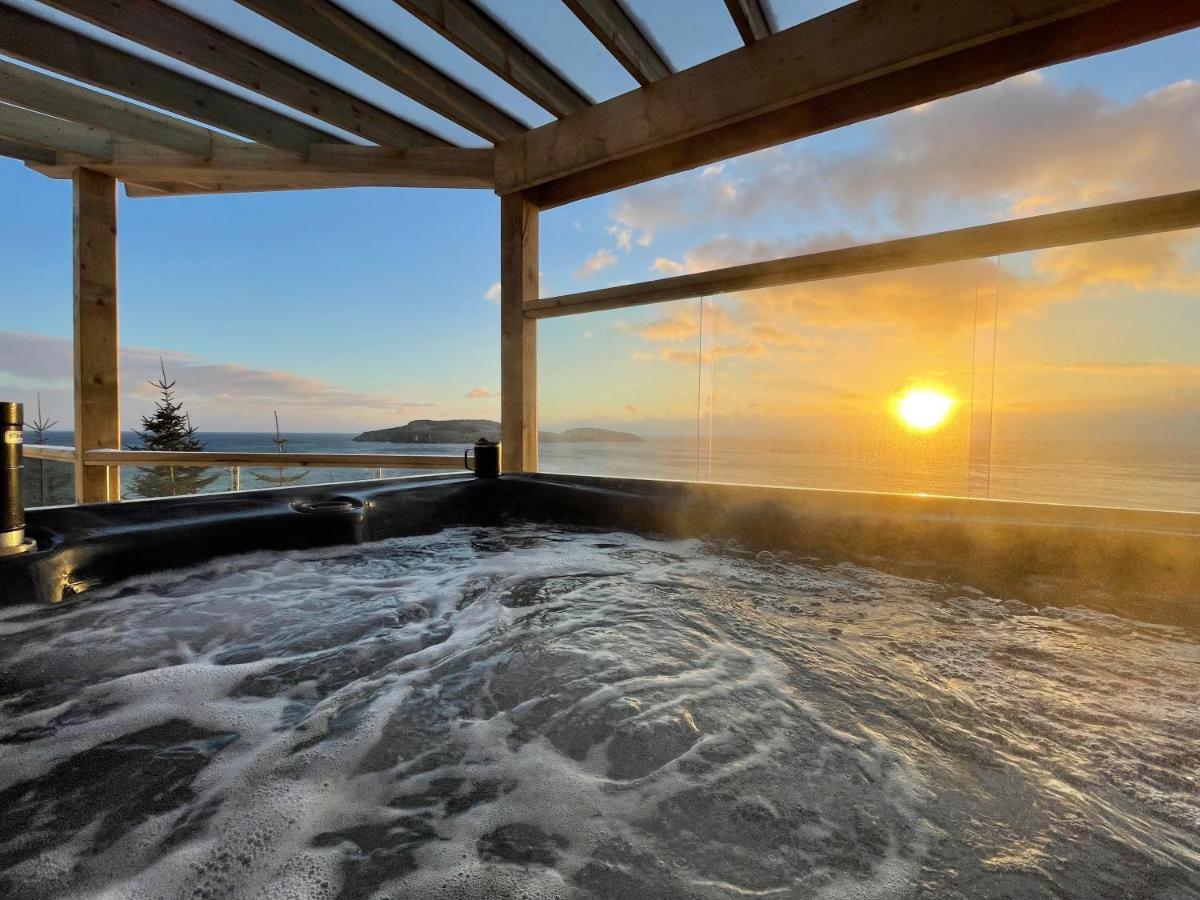 Отель Cliffs Edge Retreat Bauline East Экстерьер фото